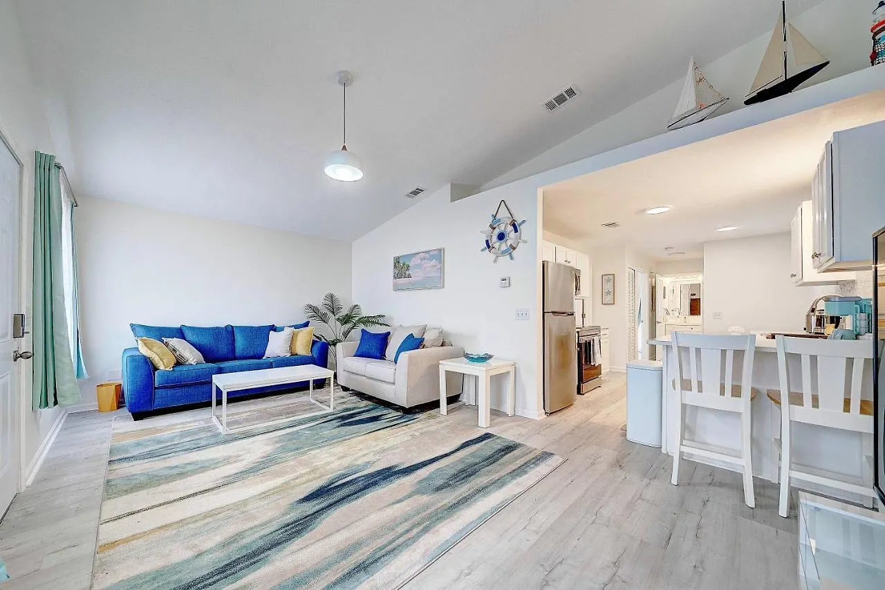 Lagoon 2621 By Nautical Properties Panama City Beach United States